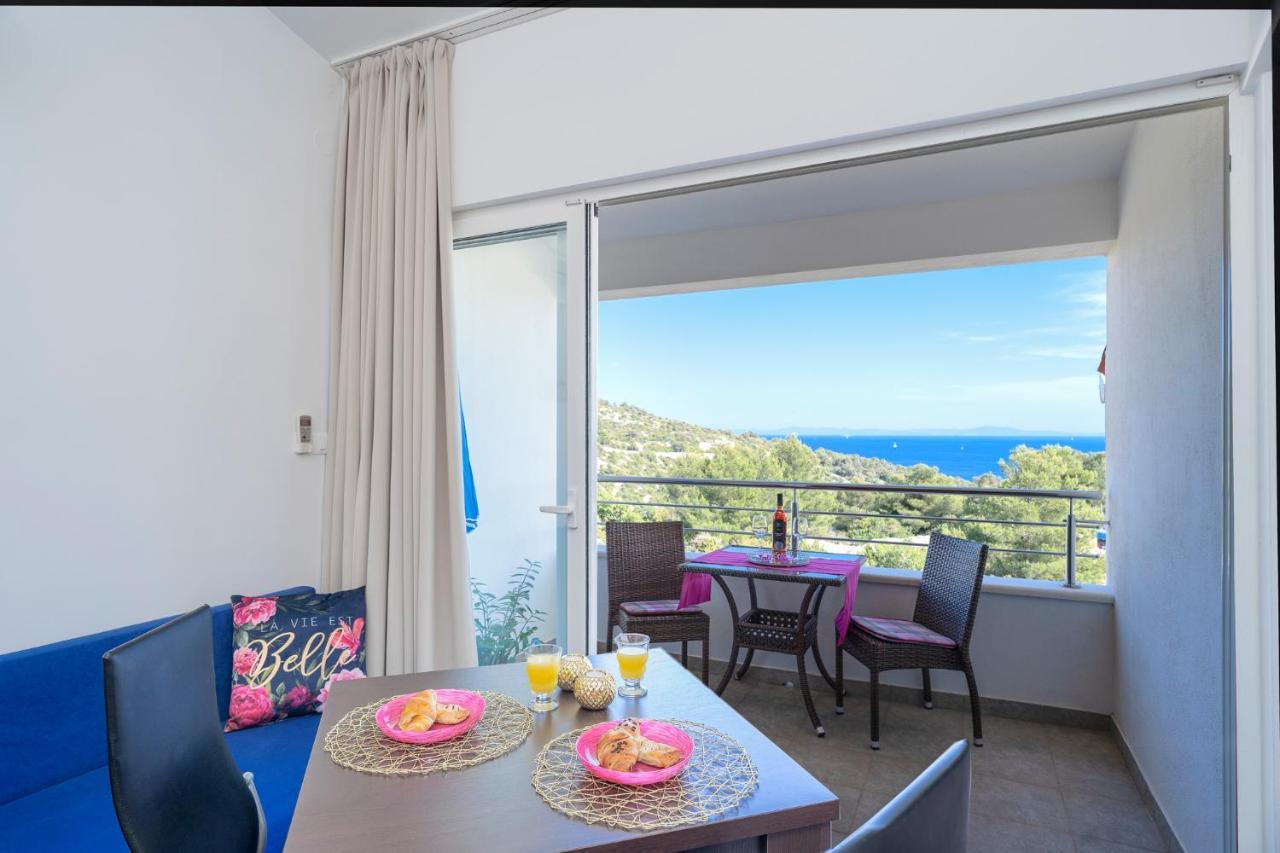 Villa Fio - Rooms & Studio Хвар Экстерьер фото